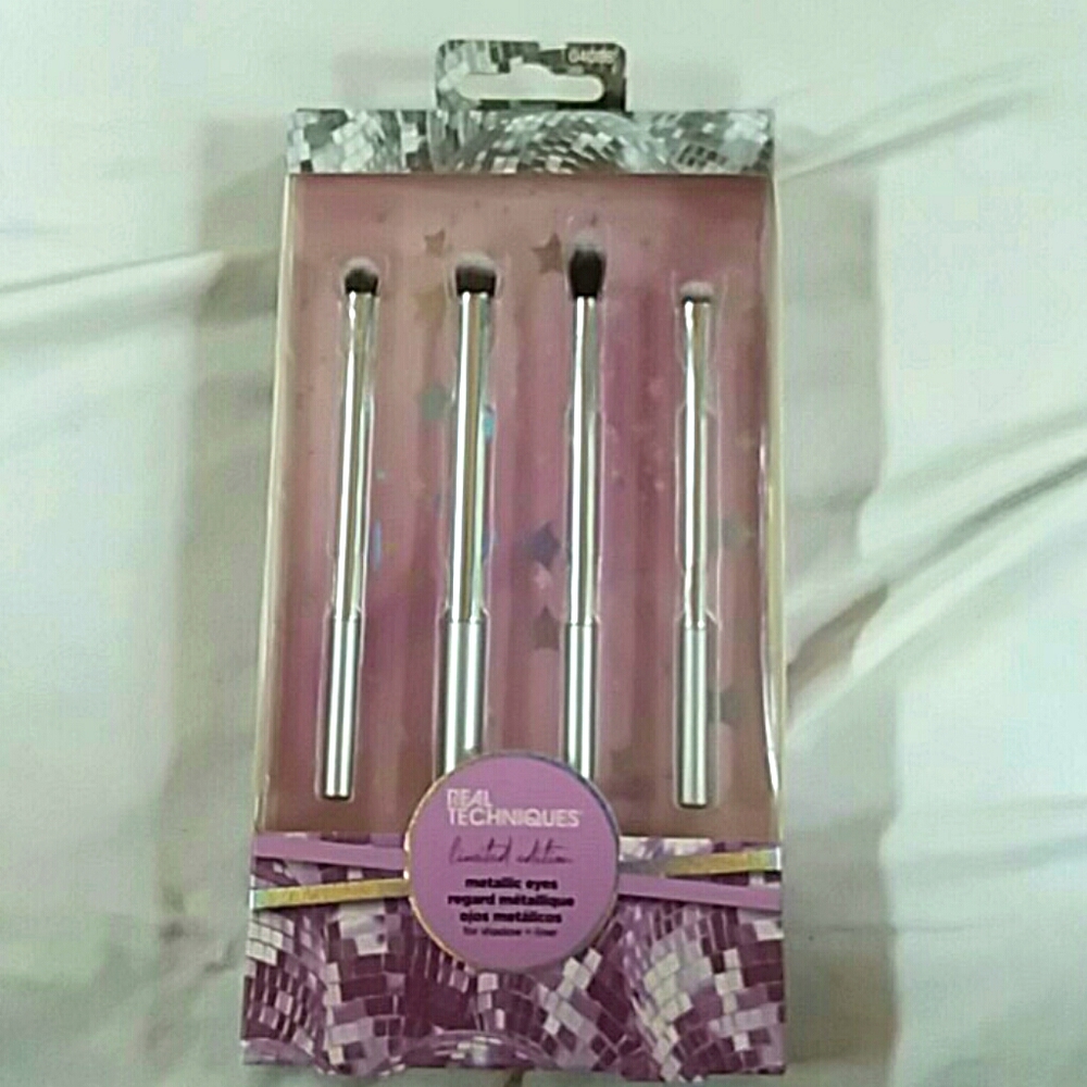 Real Techniques Metallic Eyes Set LtdEd 302/304/307/332 nib